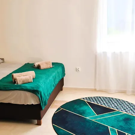 Prázdninový areál Osrodek Nad Jeziorem - Radew Rosnowo