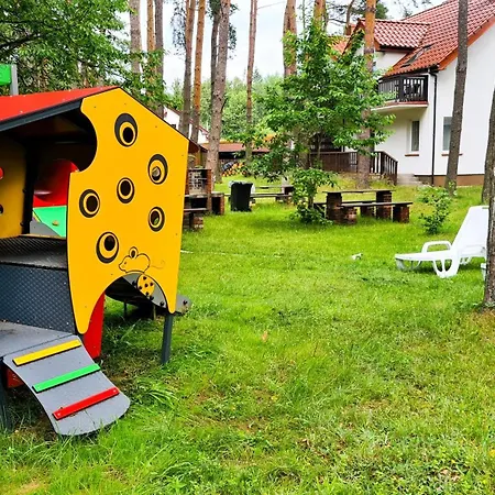 ホリデーパーク Osrodek Nad Jeziorem - Radew Rosnowo