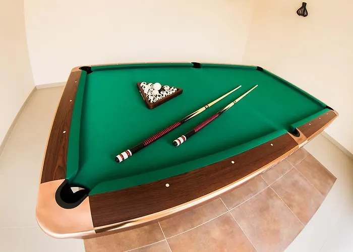 Osrodek Nad Jeziorem - Radew ホリデーパーク Rosnowo