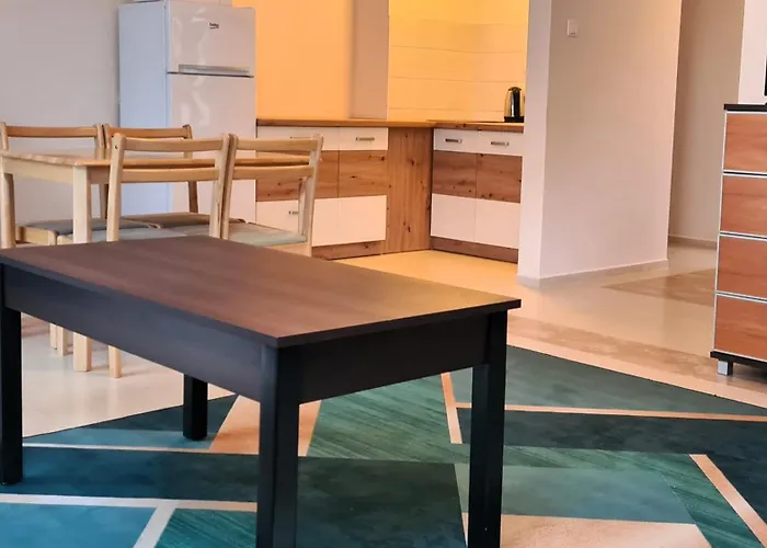 Osrodek Nad Jeziorem - Radew 假日公园 *