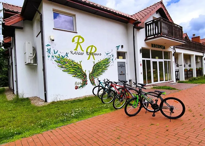 Osrodek Nad Jeziorem - Radew ホリデーパーク Rosnowo